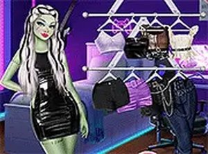 Stage Style Dress-Up Challenge